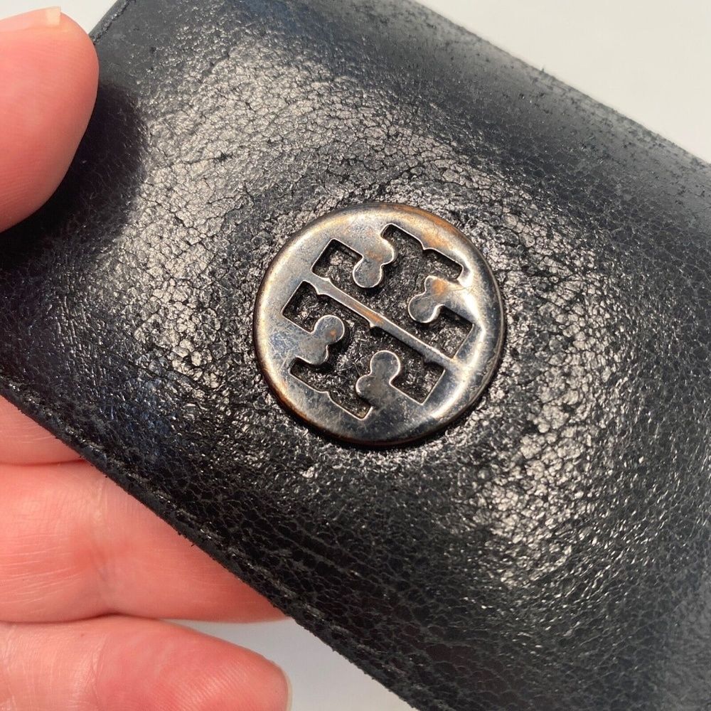 Tory Burch Black Leather Tri-Fold Key Case Mini Wallet – EUC, 5 Hooks, Crackle F - Picture 8 of 15